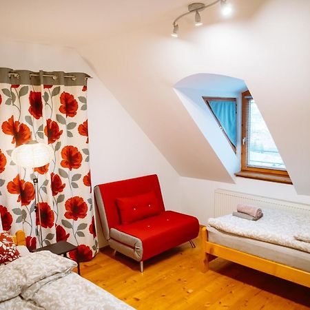 Kiralyszeke Apartman Егер Екстериор снимка