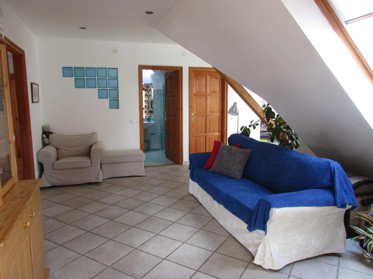 Kiralyszeke Apartman Егер Екстериор снимка