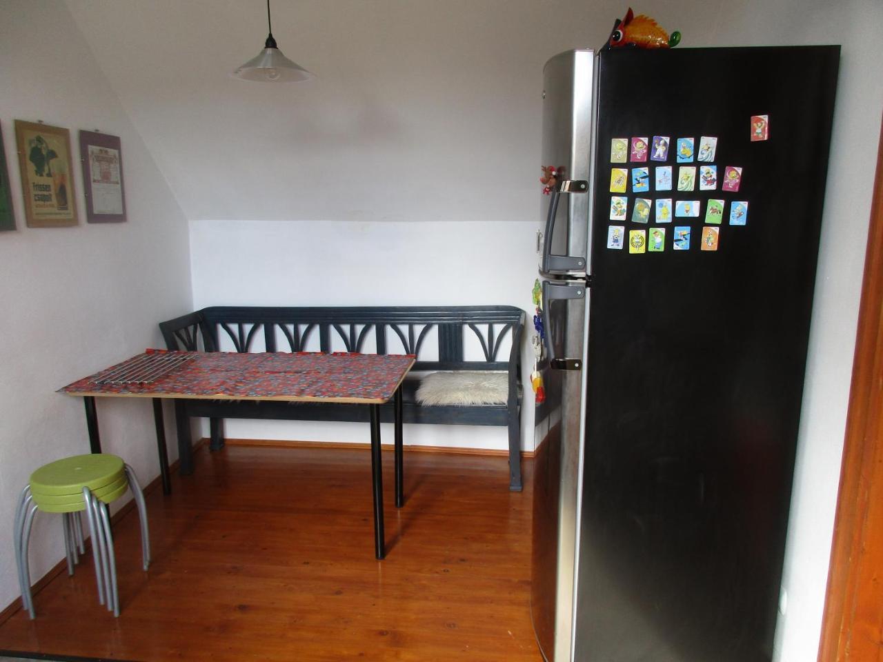 Kiralyszeke Apartman Егер Екстериор снимка